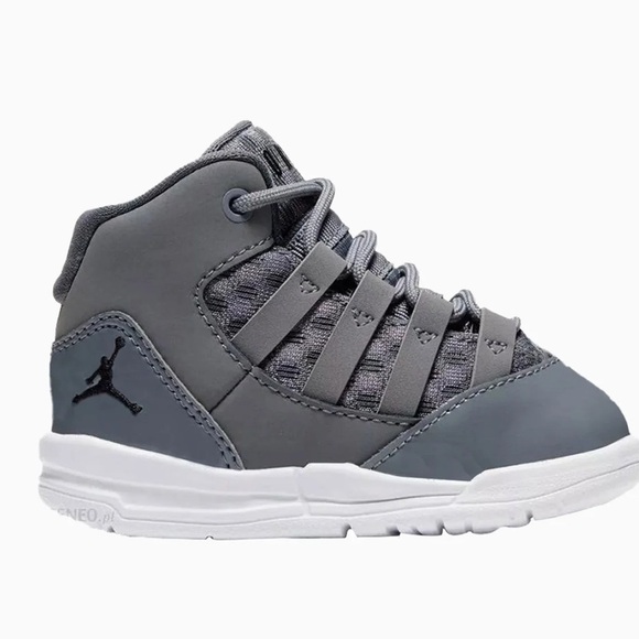 JORDAN ⭐️Aura sneakers